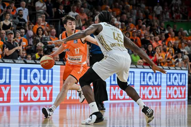 伯纳乌球场 伯纳乌球场