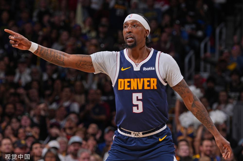 展露无遗 展露无遗