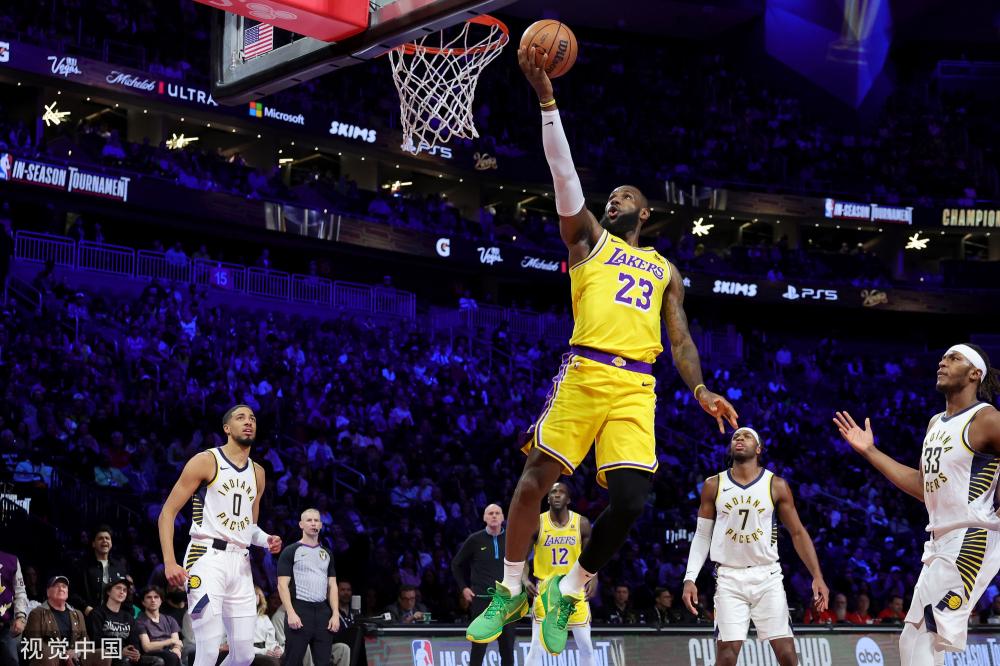 会中以其卓 会中以其卓