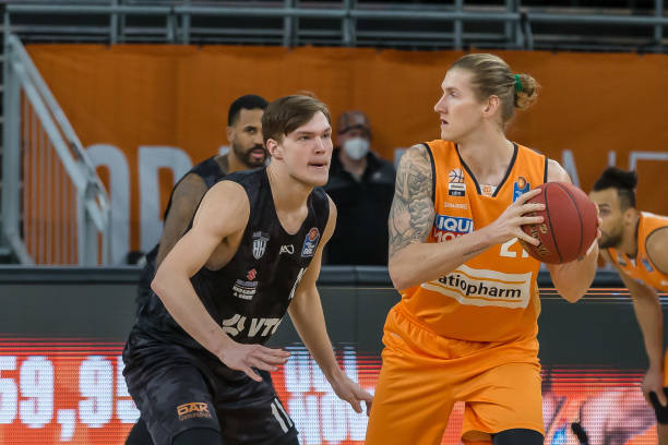 记录着泳池 记录着泳池